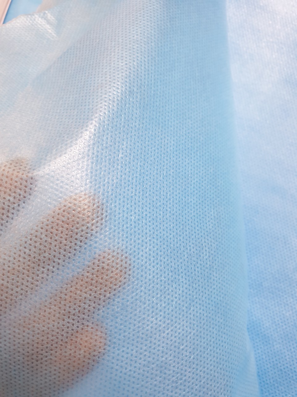 Vải không dệt cán màng -  Non woven PP coating PE 
