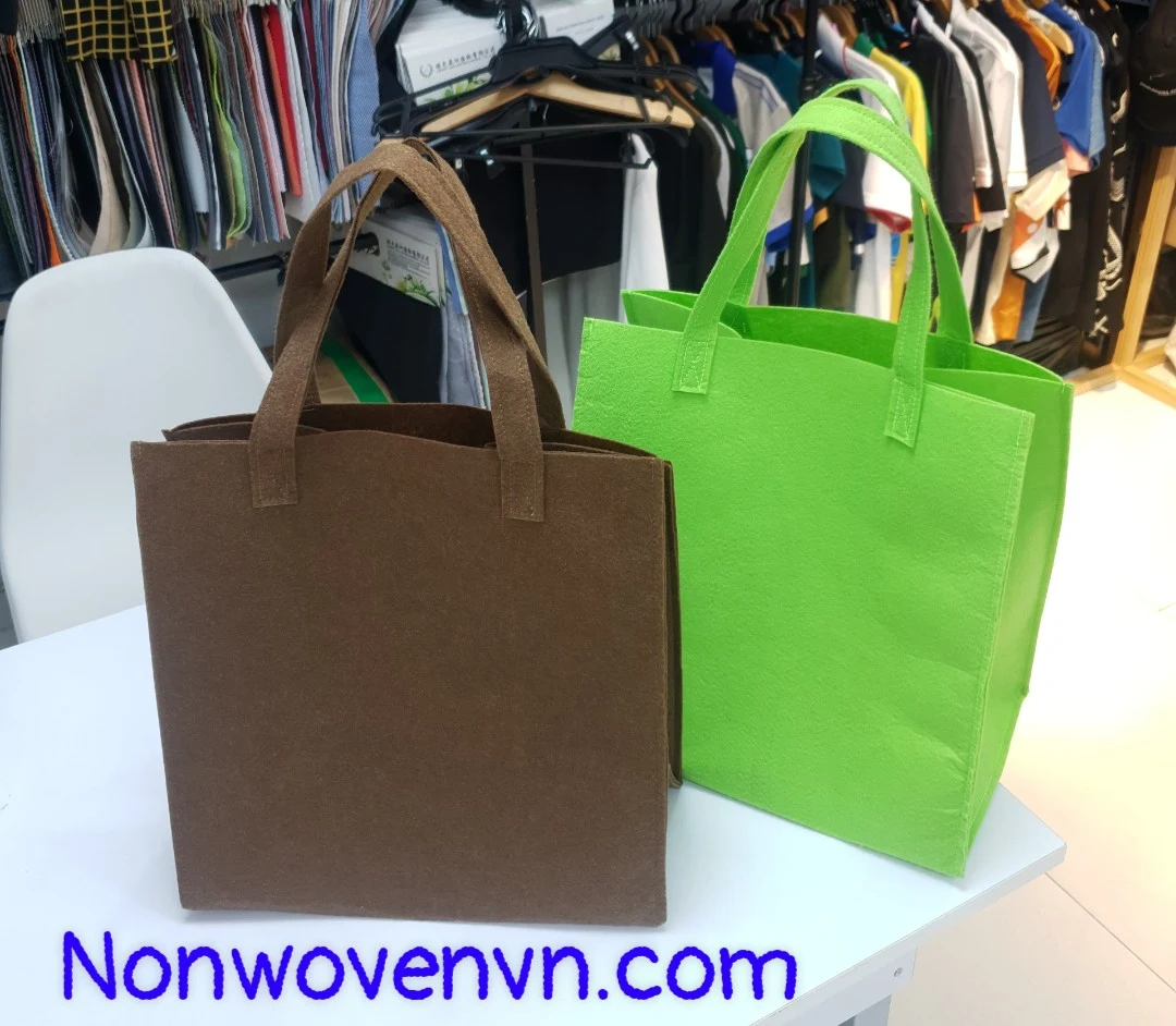 Túi vải xăm kim xanh lá - Green Felt bag — ảnh 2